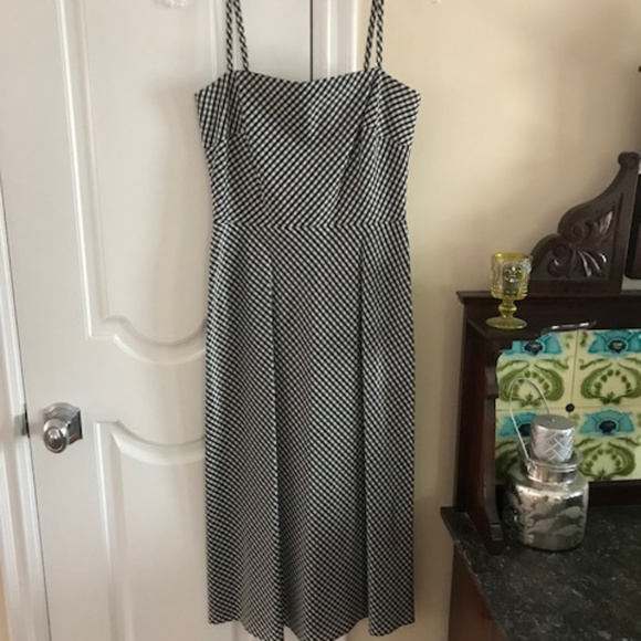 laundry black and white dress
